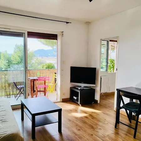 T2 , Beautiful View In Near Lejlighed Hyères