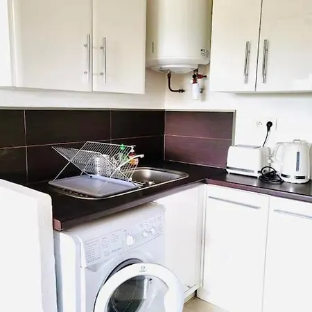 Apartment T2 , Beautiful View In Near