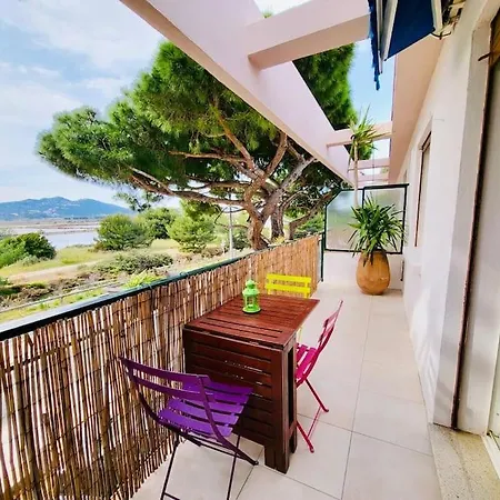 T2 , Beautiful View In Near Appartamento Hyères