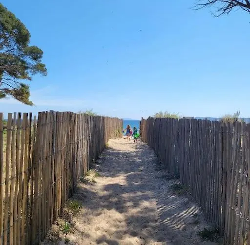 T2 , Beautiful View In Near Hyères